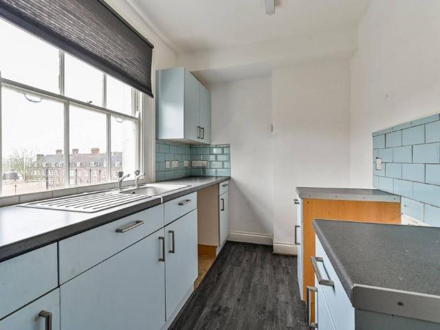 Flat for sale in Tufnell Park, Greater London