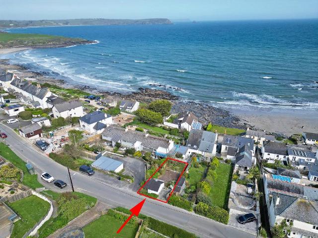 Flat for sale in Treloan, Gerrans