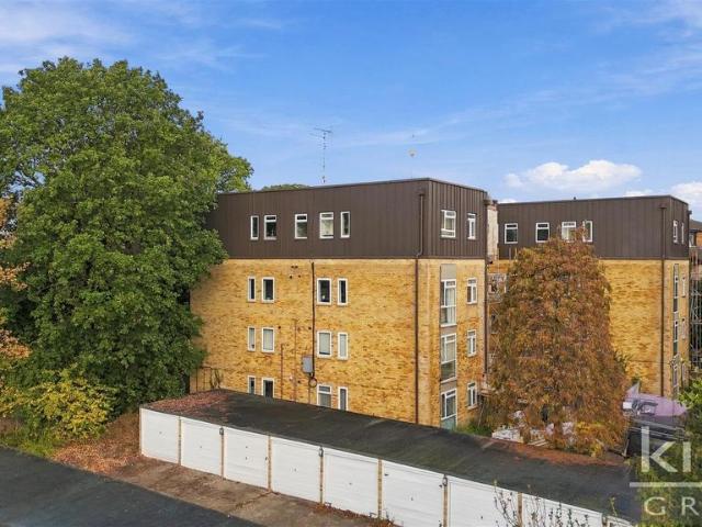Flat for sale in London Borough of Enfield, Greater London