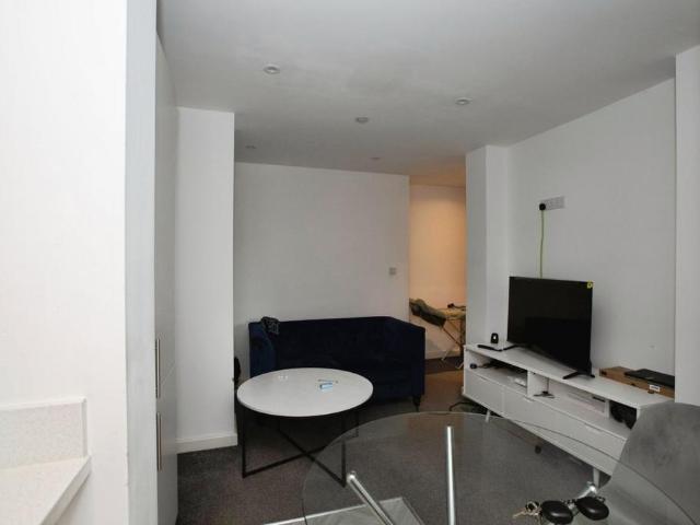 Flat for sale in Avenham, Preston