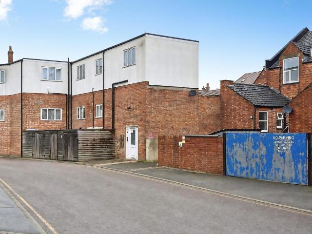 Flat for sale in Avondale, Kettering