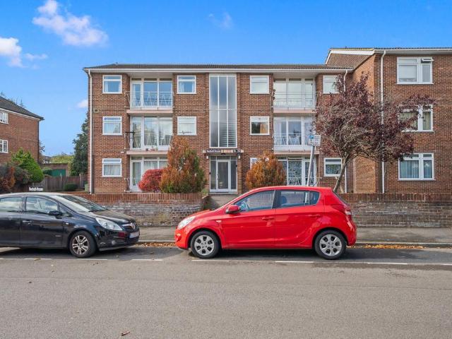 Flat for sale in London Borough of Sutton, Greater London
