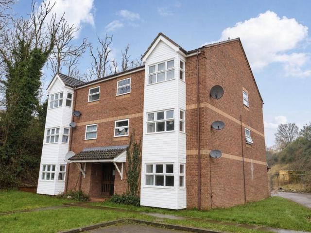 Flat for sale in Comers, Norfolk