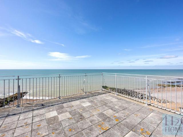 Flat for sale in Rottingdean
