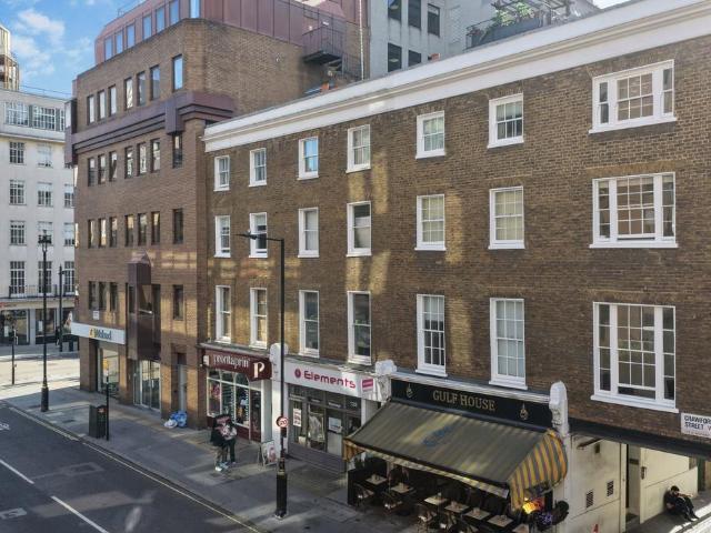 Flat for sale in City of Westminster, Greater London