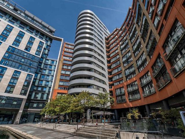Flat for sale in Paddington, Greater London