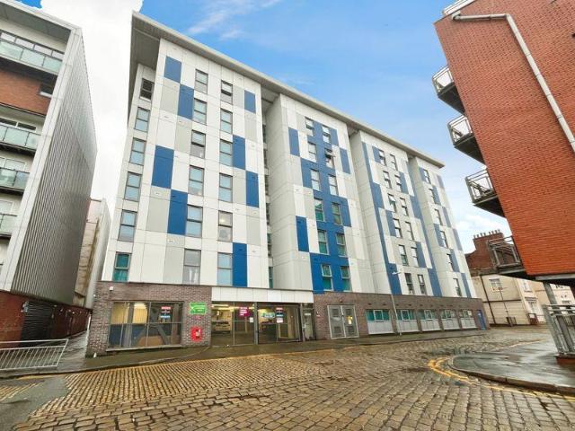 Flat for sale in The Haulgh, Lee Bank