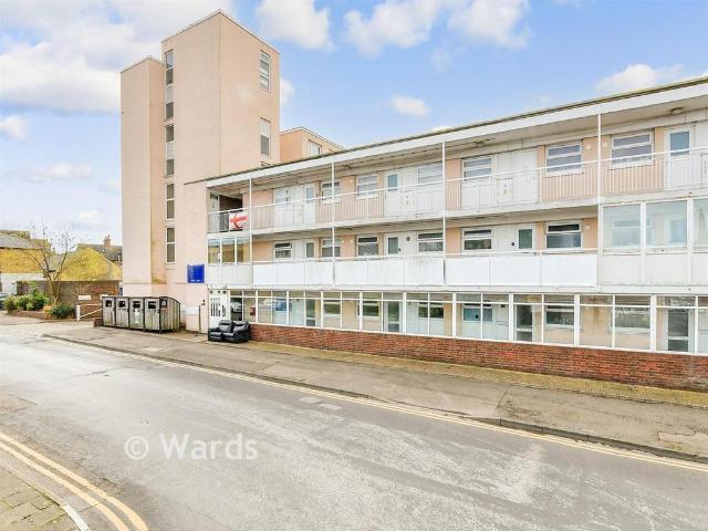 Flat for sale in Eddington, The Bridge