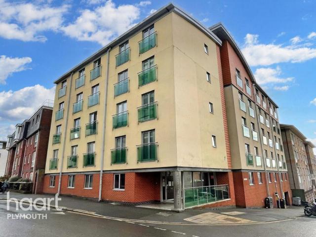 Flat for sale in Greenbank, Mount Wise