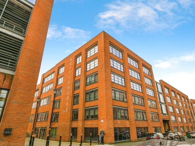 Flat for sale in Ladywood, West Midlands
