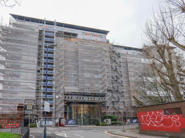 Flat for sale in Ordsall, Salford