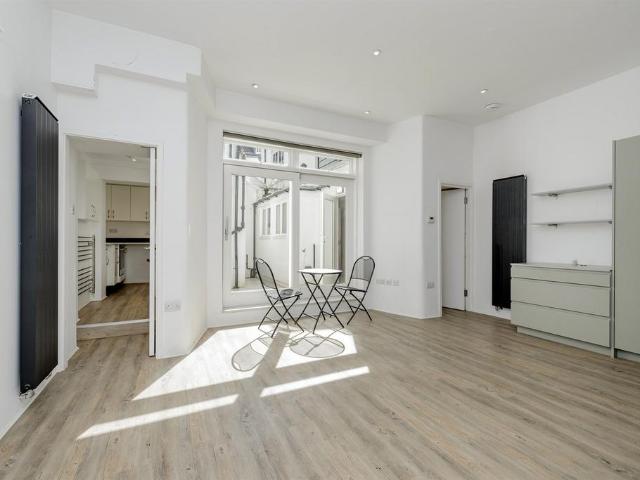 Flat for sale in Cat Hill, Isle Of Man