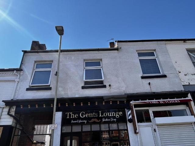 Flat for sale in Coalville, Leicestershire