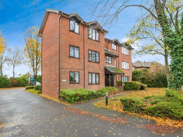 Flat for sale in Upper Shirley, Isle Of Man