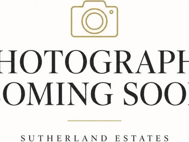Flat for sale in London Borough of Hammersmith and Fulham, Greater London