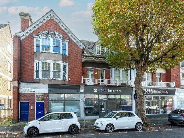 Flat for sale in Feckenham, City Of Bristol