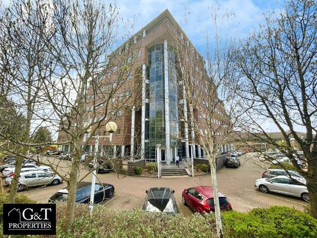 Flat for sale in Woodside, Brierley Hill