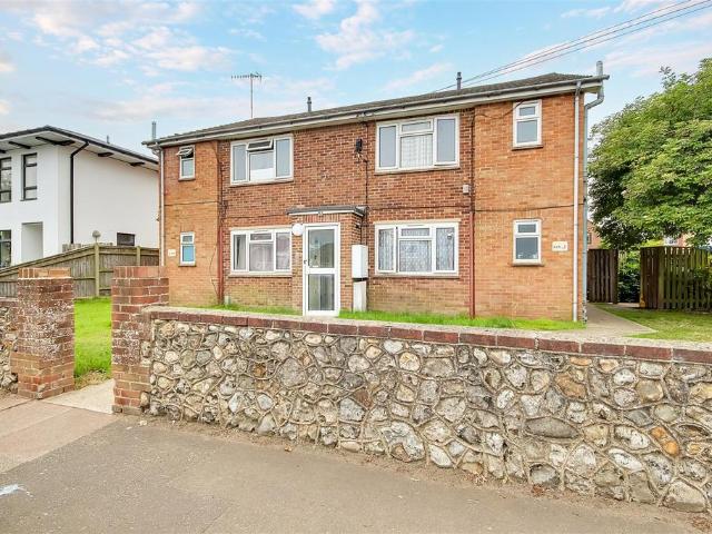 Flat for sale in Worthing, West Sussex