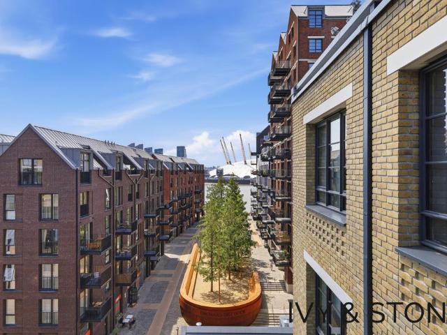 Flat for sale in Goodluck Hope, Blackwall