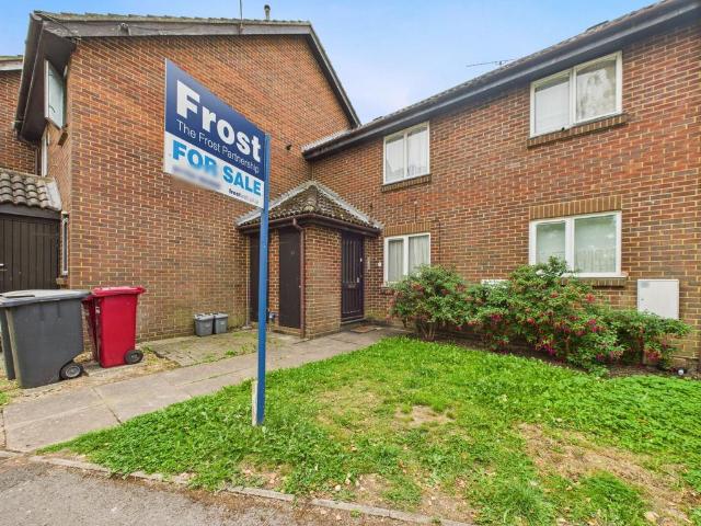 Flat for sale in Colnbrook with Poyle, Slough