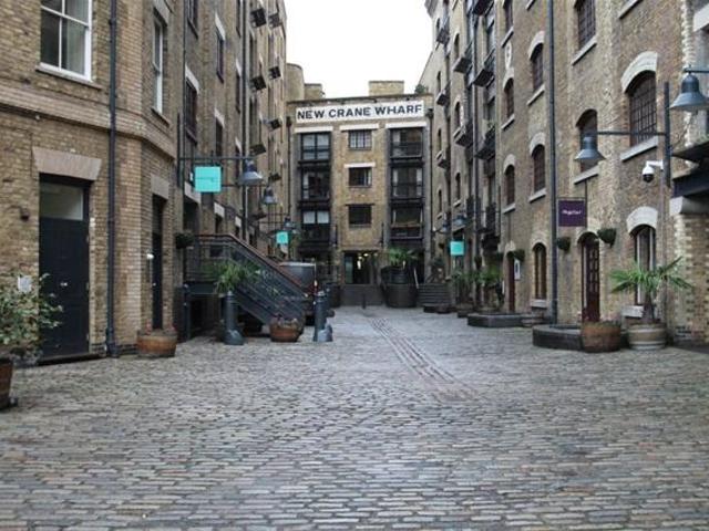 Flat for sale in St. George in the East, Shadwell