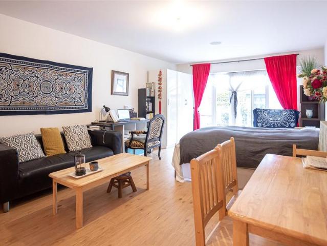 Flat for sale in Colindale, Isle Of Man