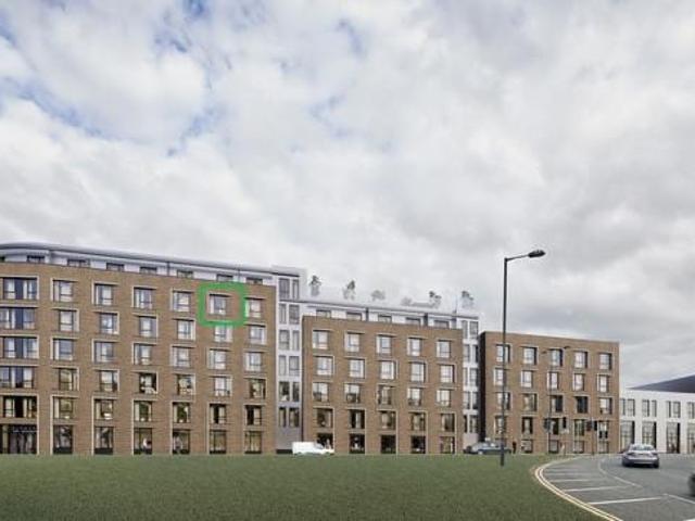 Flat for sale in Calderstones