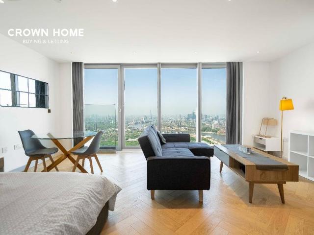 Flat for sale in Canary Wharf, Greater London