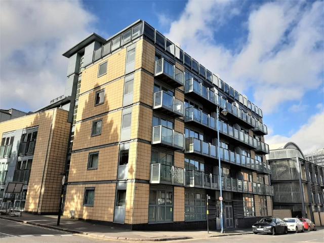 Flat for sale in Calthorpe Fields, West Midlands