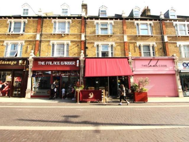 Flat for sale in Leyton, Isle Of Man