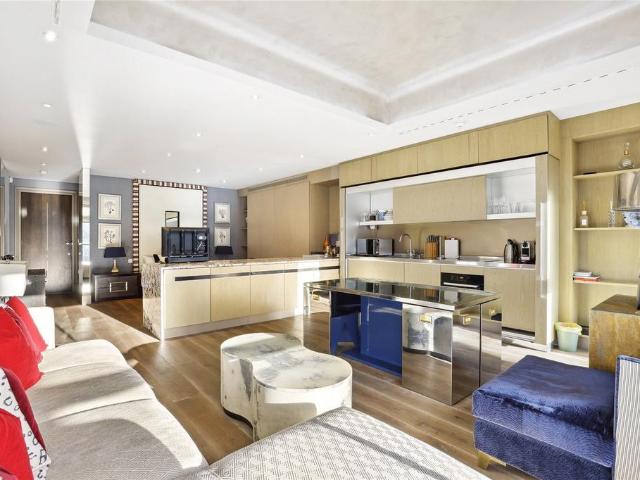 Flat for sale in East Marylebone, Greater London