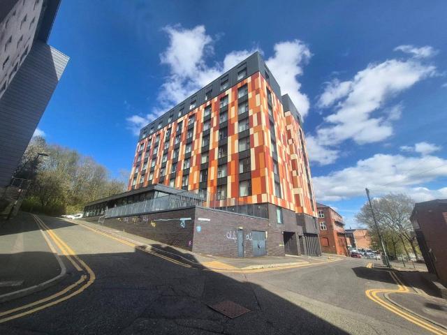 Flat for sale in Mumps, Pendock