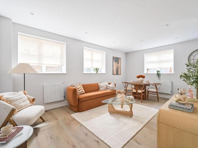 Flat for sale in Shoreditch, Greater London