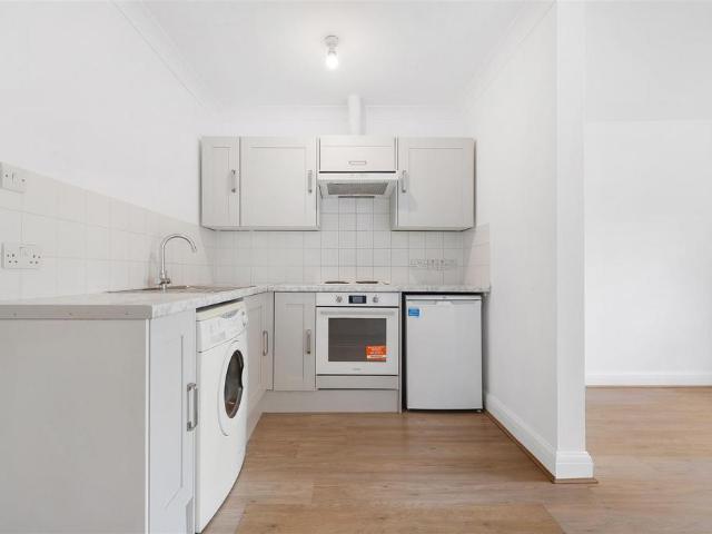 Flat for sale in Penge, Isle Of Man