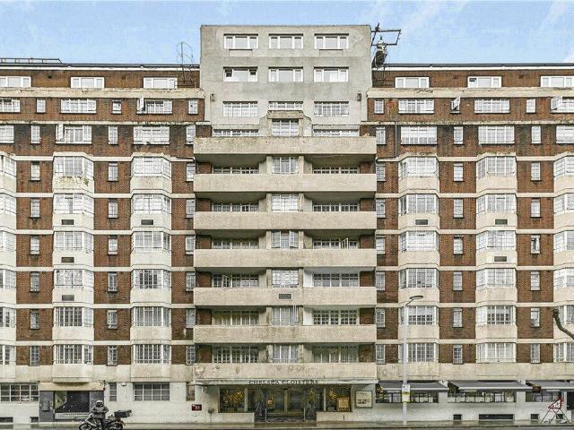 Flat for sale in Chelsea, Isle Of Man