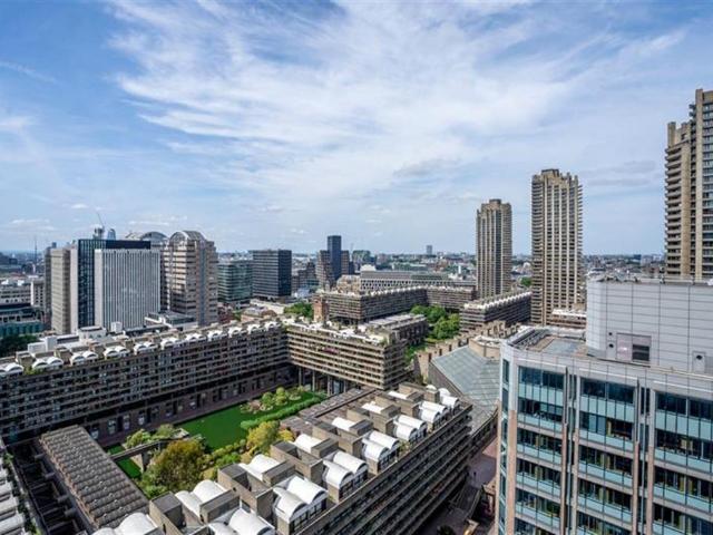 Flat for sale in Lyons, Greater London