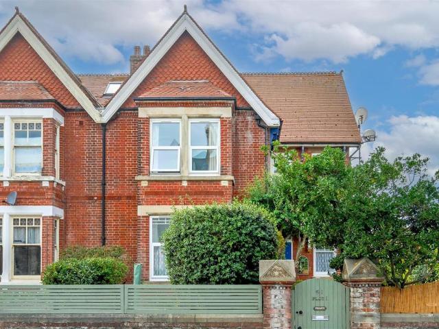 Flat for sale in Clapham, West Sussex