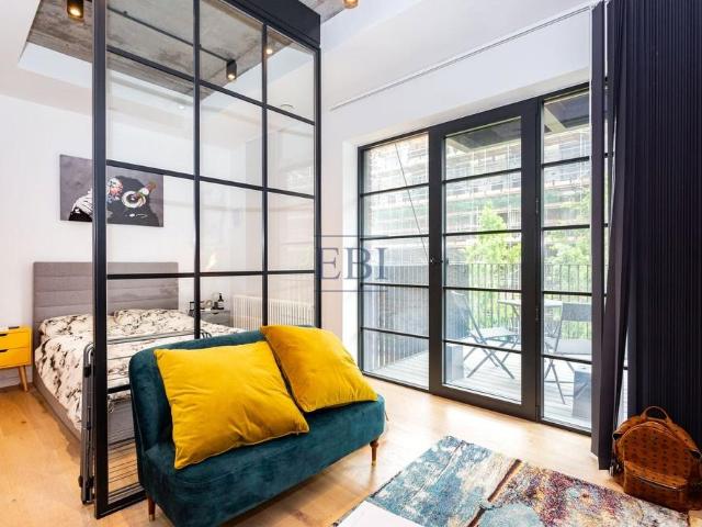 Flat for sale in Goodluck Hope, Blackwall