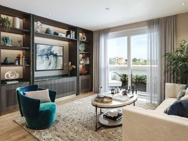 Flat for sale in Hammersmith, Greater London