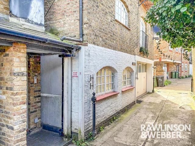 Flat for sale in Blackhills, Isle Of Man