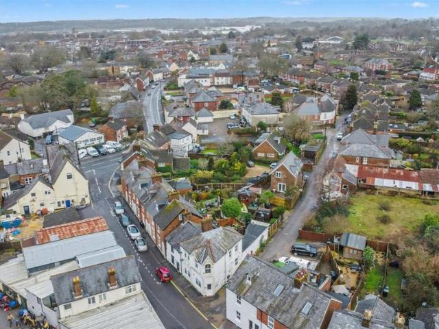 Flat for sale in Ringwood, Ashurst Bridge