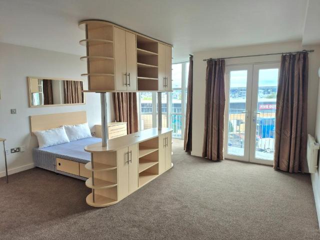Flat for sale in Townsend, Bournemouth