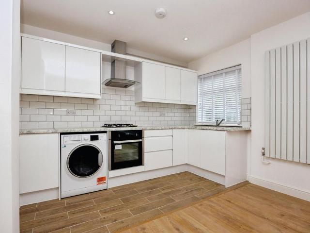 Flat for sale in Guildford Park, Westborough