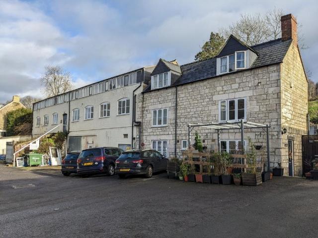 Flat for sale in Brimscombe and Thrupp, School House