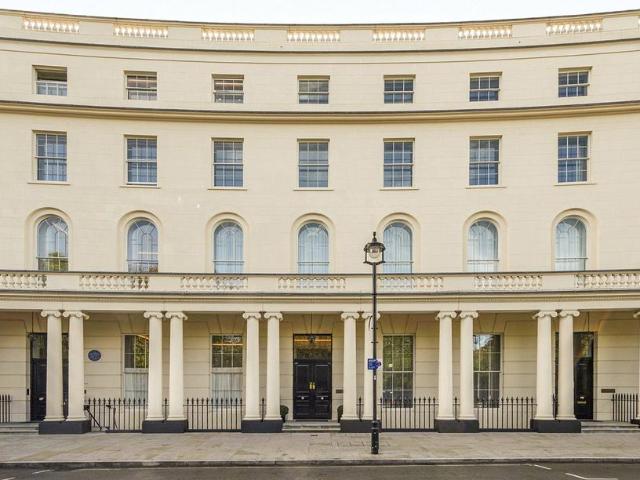 Flat for sale in East Marylebone, Greater London
