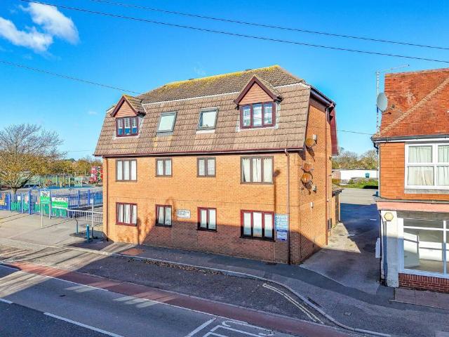 Flat for sale in Old Milton, Ashurst Bridge
