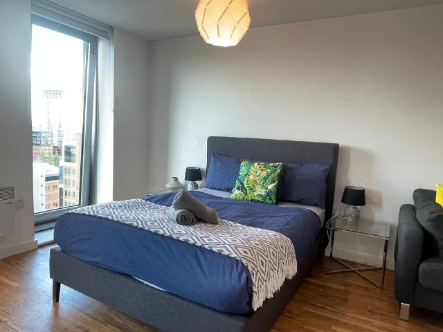 Flat for sale in Salford, Greater Manchester