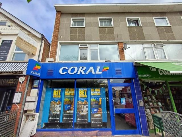 Flat for sale in Cobham, Elmbridge