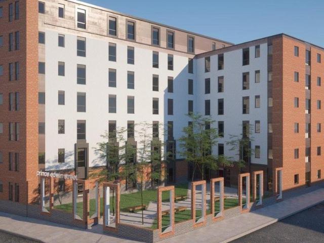 Flat for sale in Calderstones