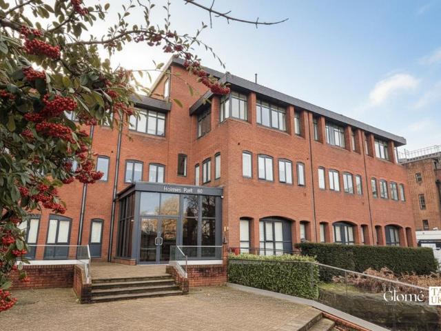 Flat for sale in New Town, Horsham
